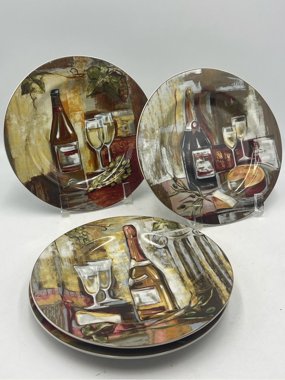 Sakura Classico “Silvia Vassileva” Wine & Cheese Stoneware Salad Dessert Plates